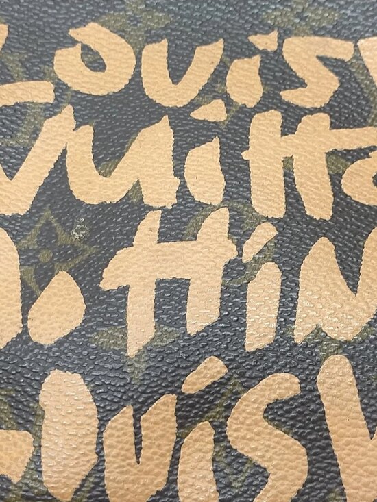 Authentic Louis Vuitton Graffiti Pochette Accessoires Monogram Bag - Picture 10 of 16